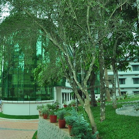 Misty Hills Hotel & Resorts Wayanad Exterior photo