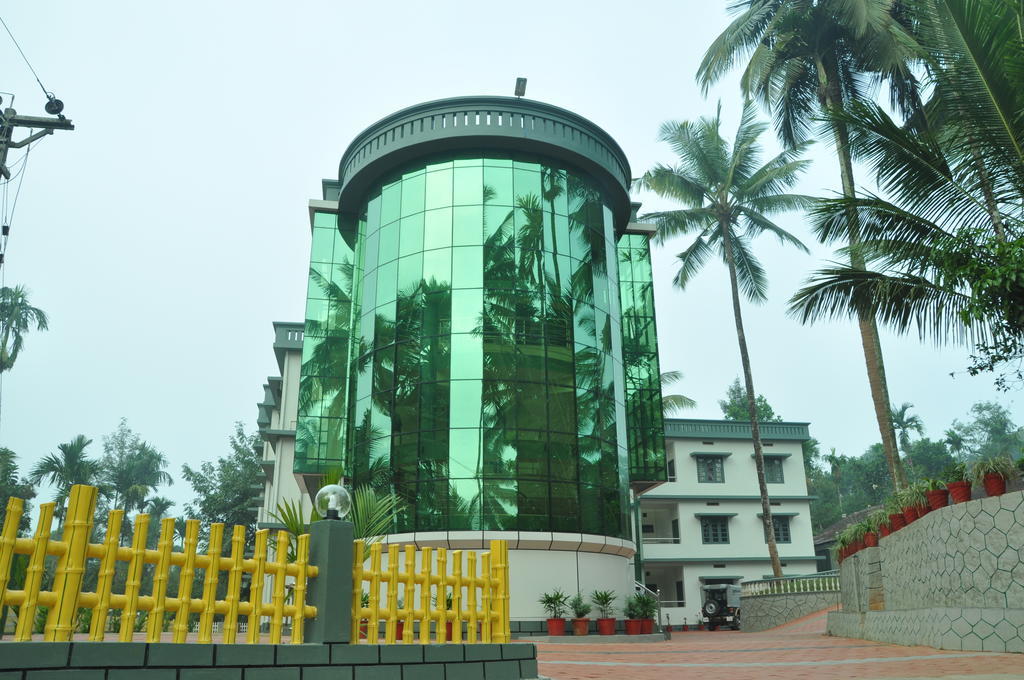Misty Hills Hotel & Resorts Wayanad Exterior photo